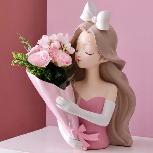 Lighteme Bouquet Girl Resin Decoration
