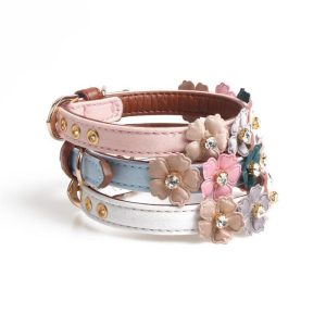 Lighteme PU Flower Design Dog Neck Strap (4 colors & 2 sizes)