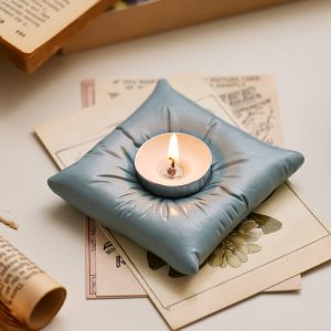 Lighteme Pillow Resin Candle Holder